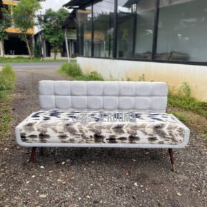 Sofa Mid Century Rangka Kayu Jati Kaki Stainless