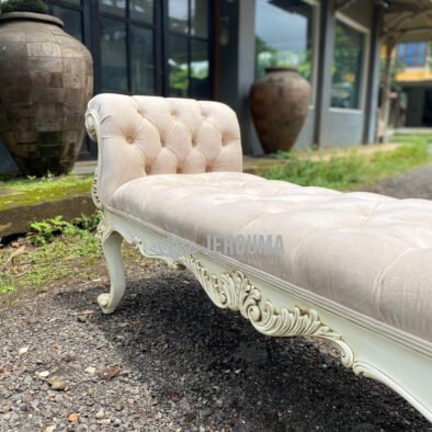 Sofa Classic Scandinavian Cream - Jerouma Living