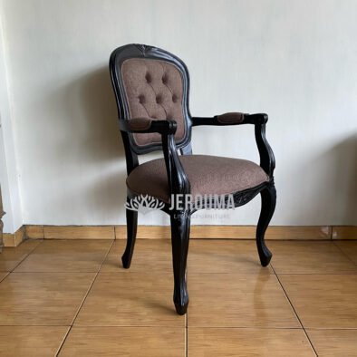 Kursi Makan Eropa Kalsik - Jerouma Living