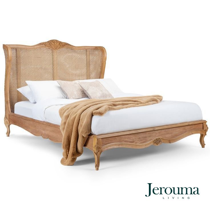 Tempat Tidur Rotan Klasik Natural – Classic Rattan Bed by Jerouma