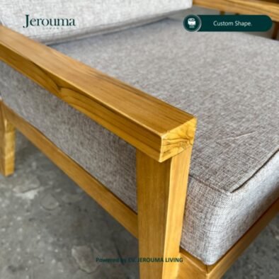 Kursi Lounge Kayu Custom dengan Ottoman – Minimalis & Elegan | Jerouma Living