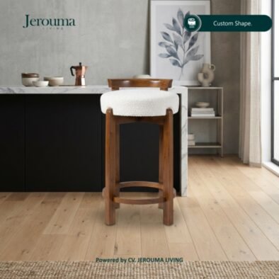 Kursi Bar Kayu dengan Bantalan Custom – Wooden Bar Stool | Jerouma Living