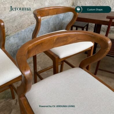Kursi Bar Kayu dengan Sandaran & Dudukan Empuk – Kursi Counter Custom | Jerouma Living