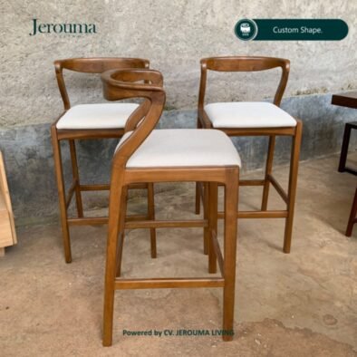 Kursi Bar Kayu dengan Sandaran & Dudukan Empuk – Kursi Counter Custom | Jerouma Living