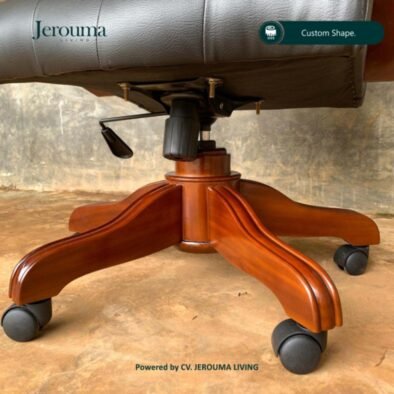 Kursi Kantor Direktur Kayu Custom – Executive Chair Kulit Elegan | Jerouma Living