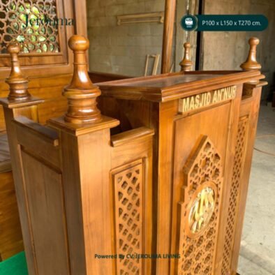 Mimbar Masjid Kayu Ukir Minimalis Klasik – Mimbar Khotbah Masjid Premium